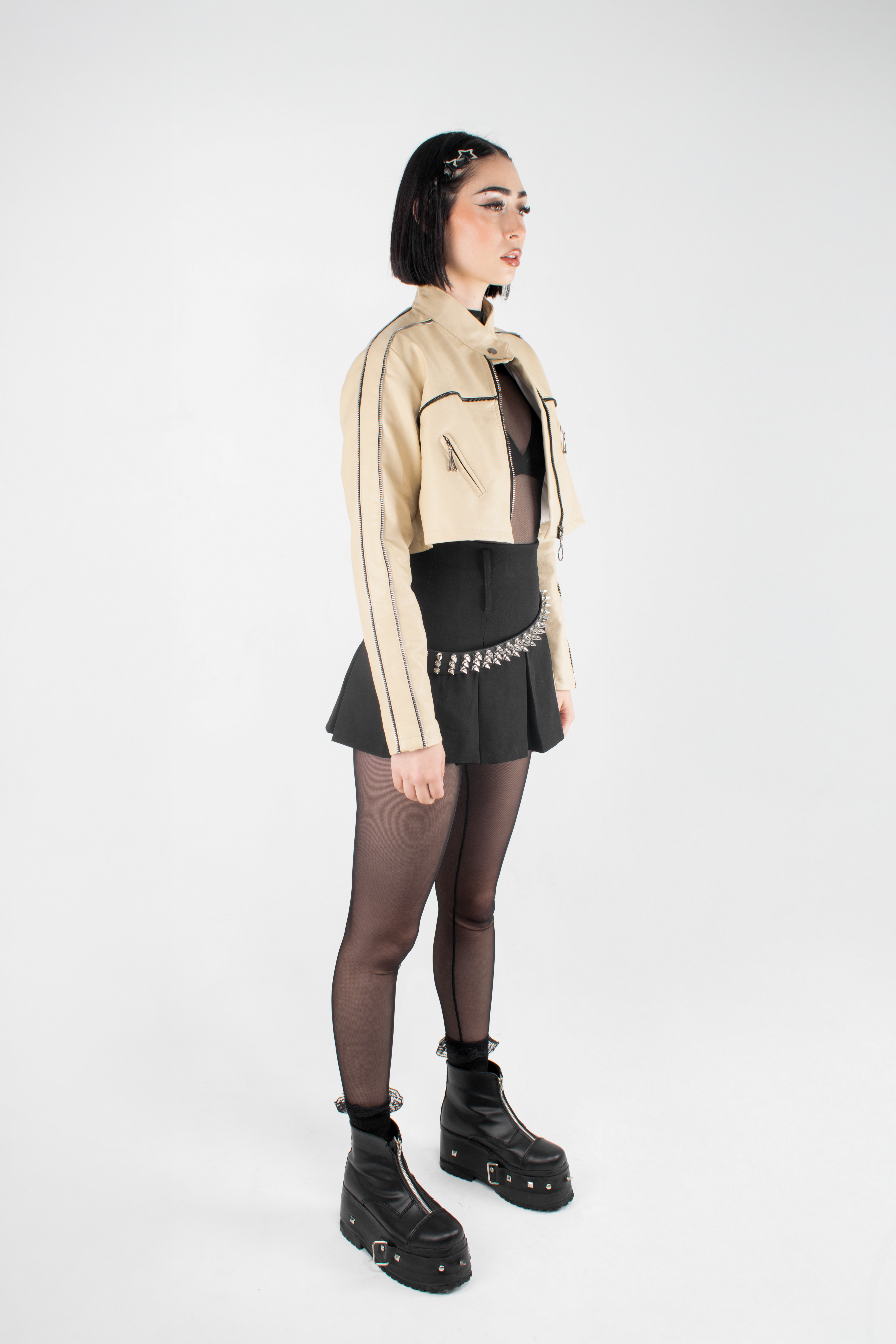 CROPPED ZIPPERS